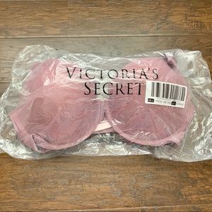 NWT Victoria’s Secret Bra